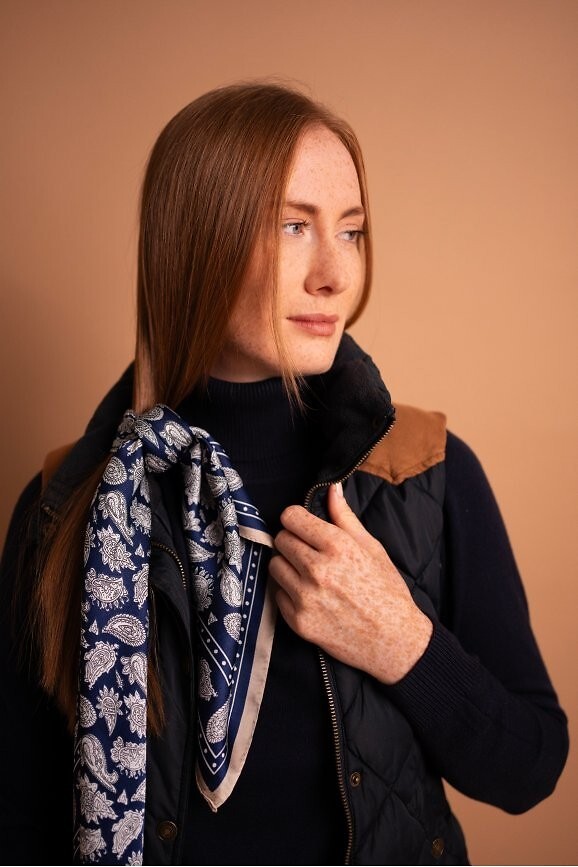 Šátek Art Of Polo 25217 Satin Fancy